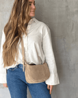 lepelou - leder - MINA – Wildleder Umhängetasche beige - LPHMINBEI