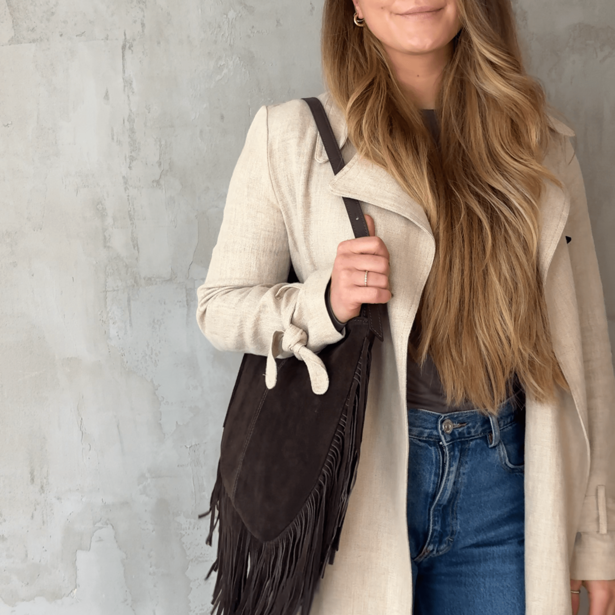 lepelou - leder - MONTANA – Wildleder Umhängetasche dunkelbraun - LPHMONDBR