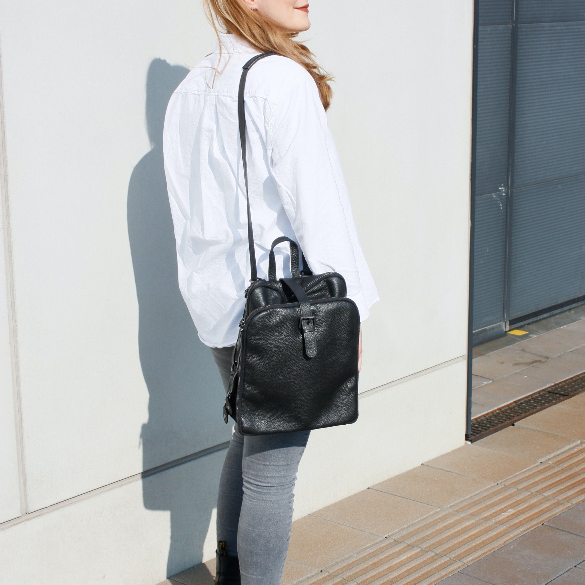 Backpack and handbag 2 in 1 best sale