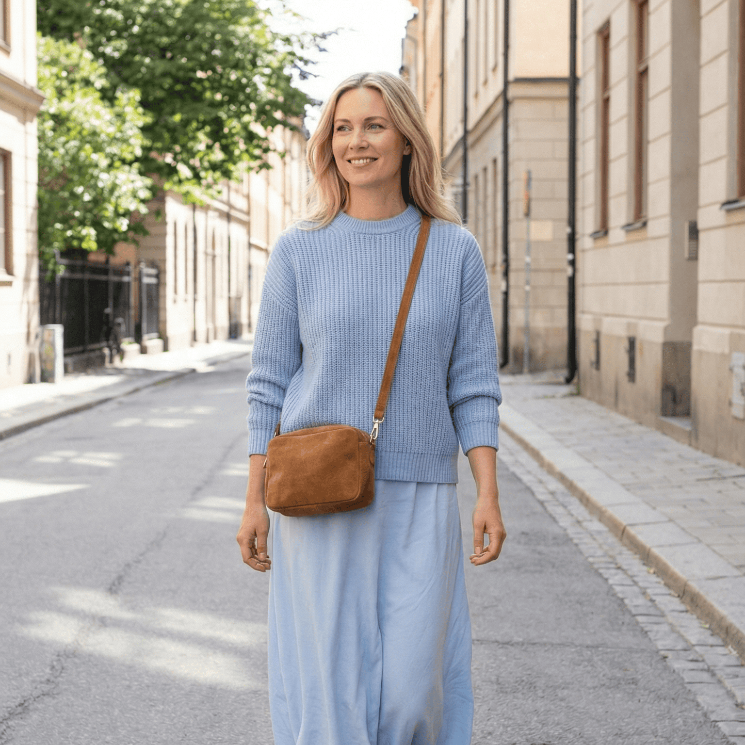 lepelou - leder - VIOLA – Wildleder Umhängetasche cognac - LPHVIOCOG